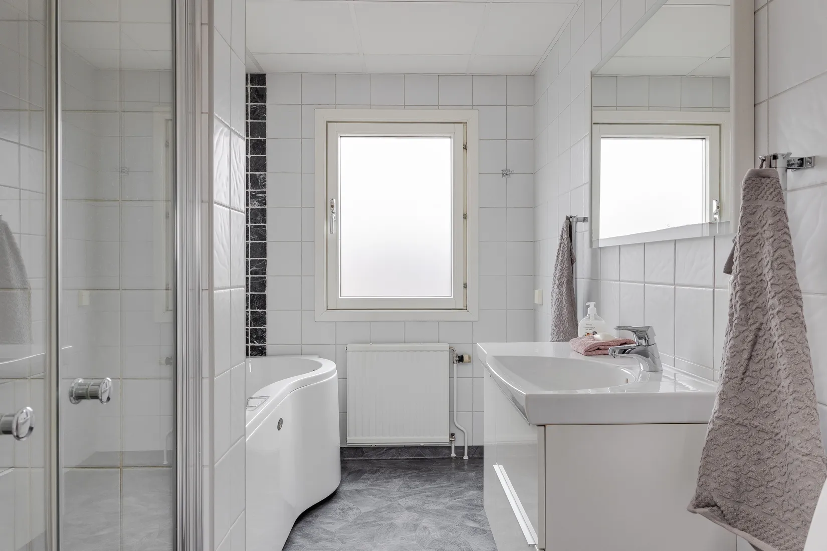 Villa, Harsövägen 22, Hov, Växjö
