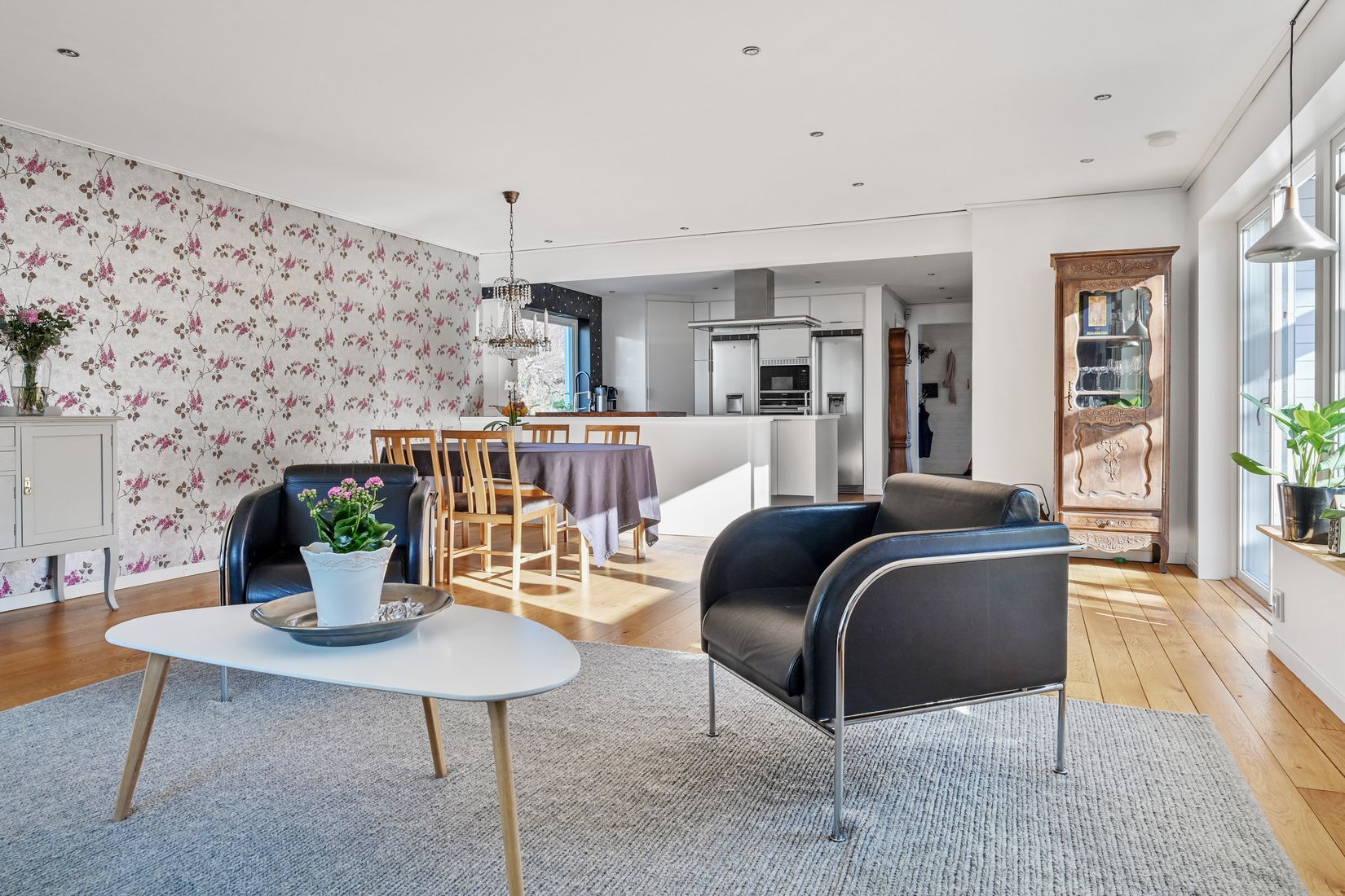 Villa, Sveavägen 33, Töjnan, Sollentuna