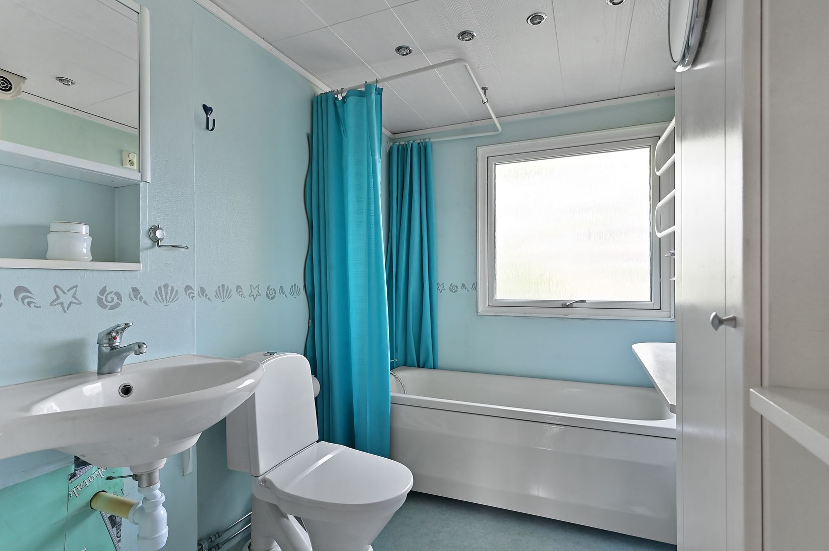 Villa, Södra Kopparmoravägen 40, Södra Kopparmora, Värmdö