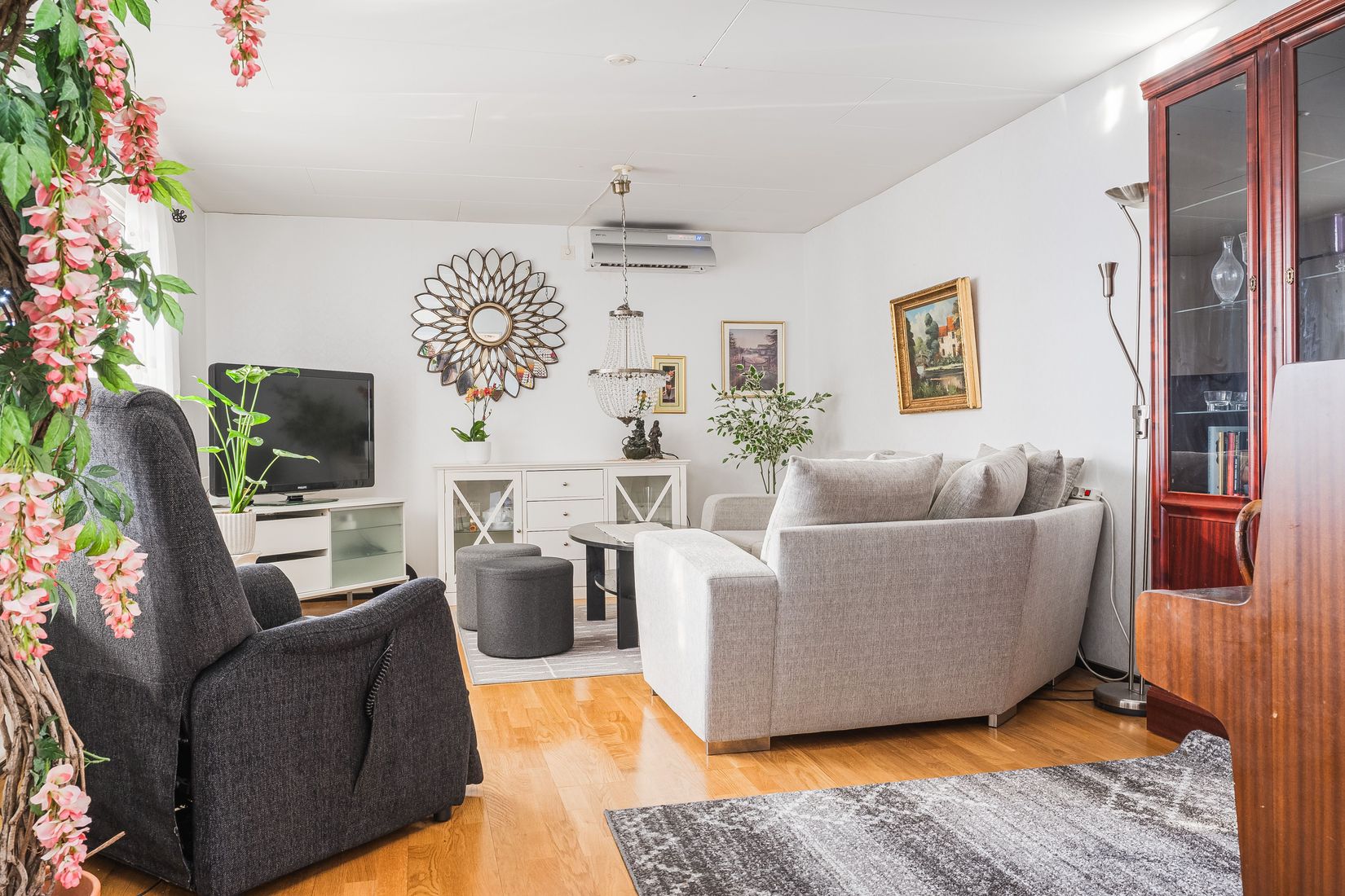 Villa, Radhus, Tegelslagaregatan 9, Valla, Katrineholm