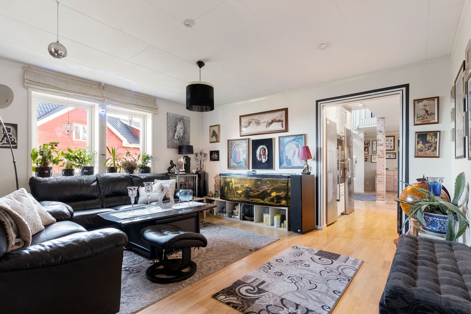 Villa, Hällavägen 5, Dals Rostock, Mellerud