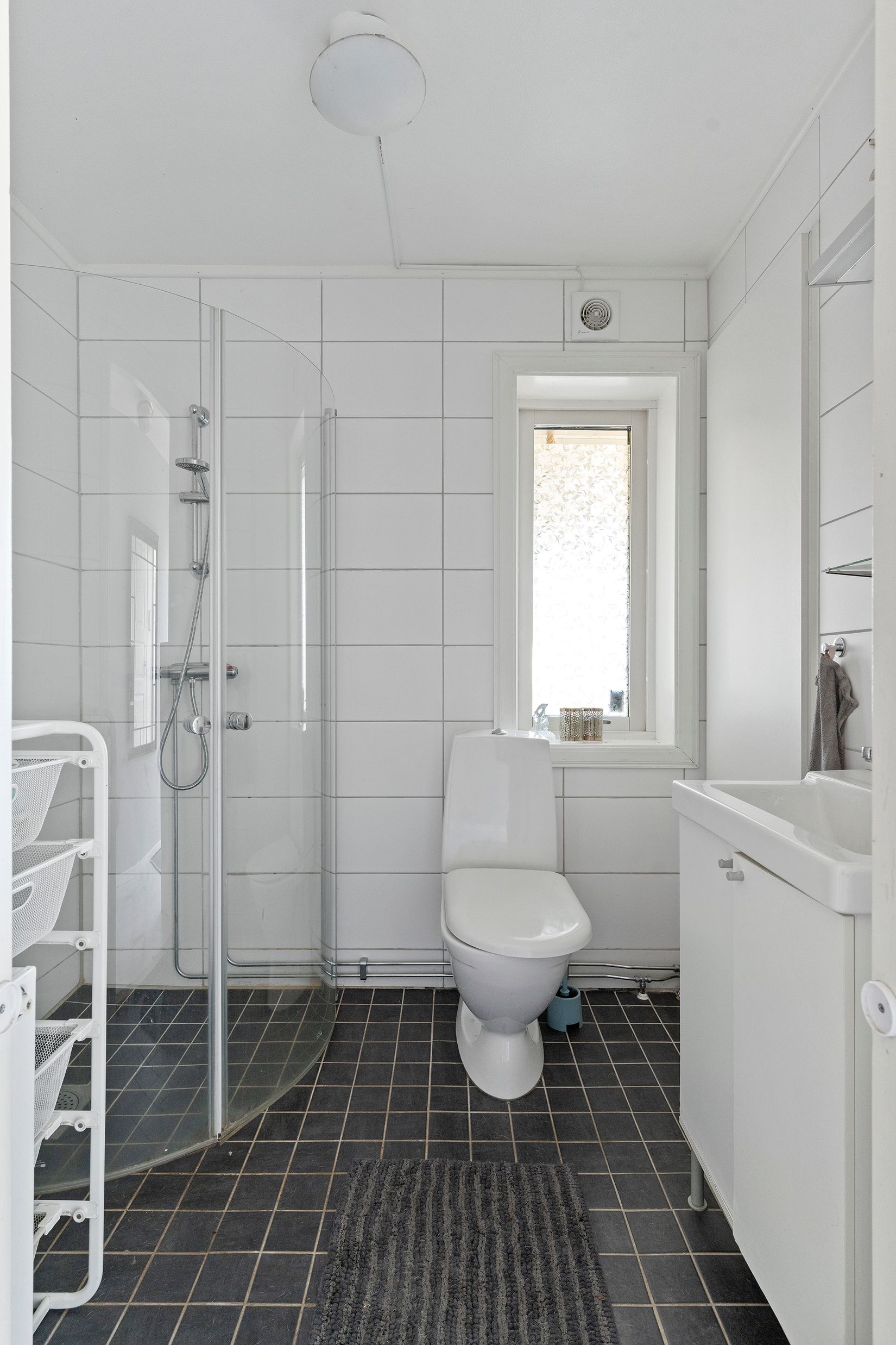 Villa, Hällavägen 5, Dals Rostock, Mellerud