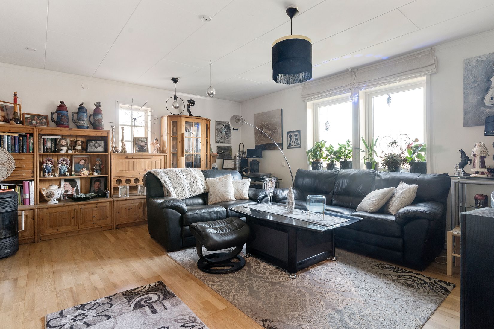 Villa, Hällavägen 5, Dals Rostock, Mellerud