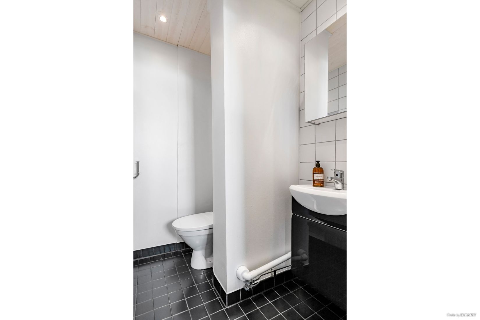 Villa, Brogatan 12, Holmen, Örebro