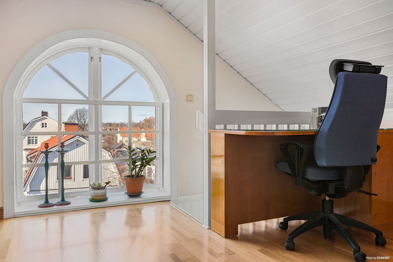 Villa, Brogatan 12, Holmen, Örebro