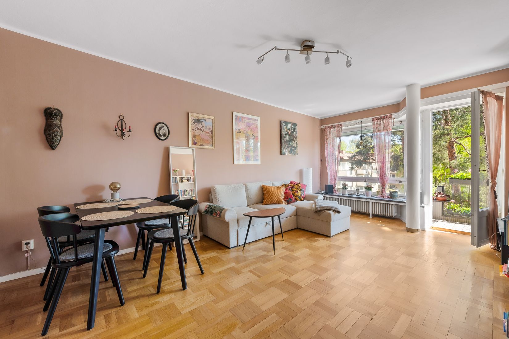 Bostadsrätt, Wergelandsgatan 40. 3/3:tr, Bromma / Blackeberg, Stockholm