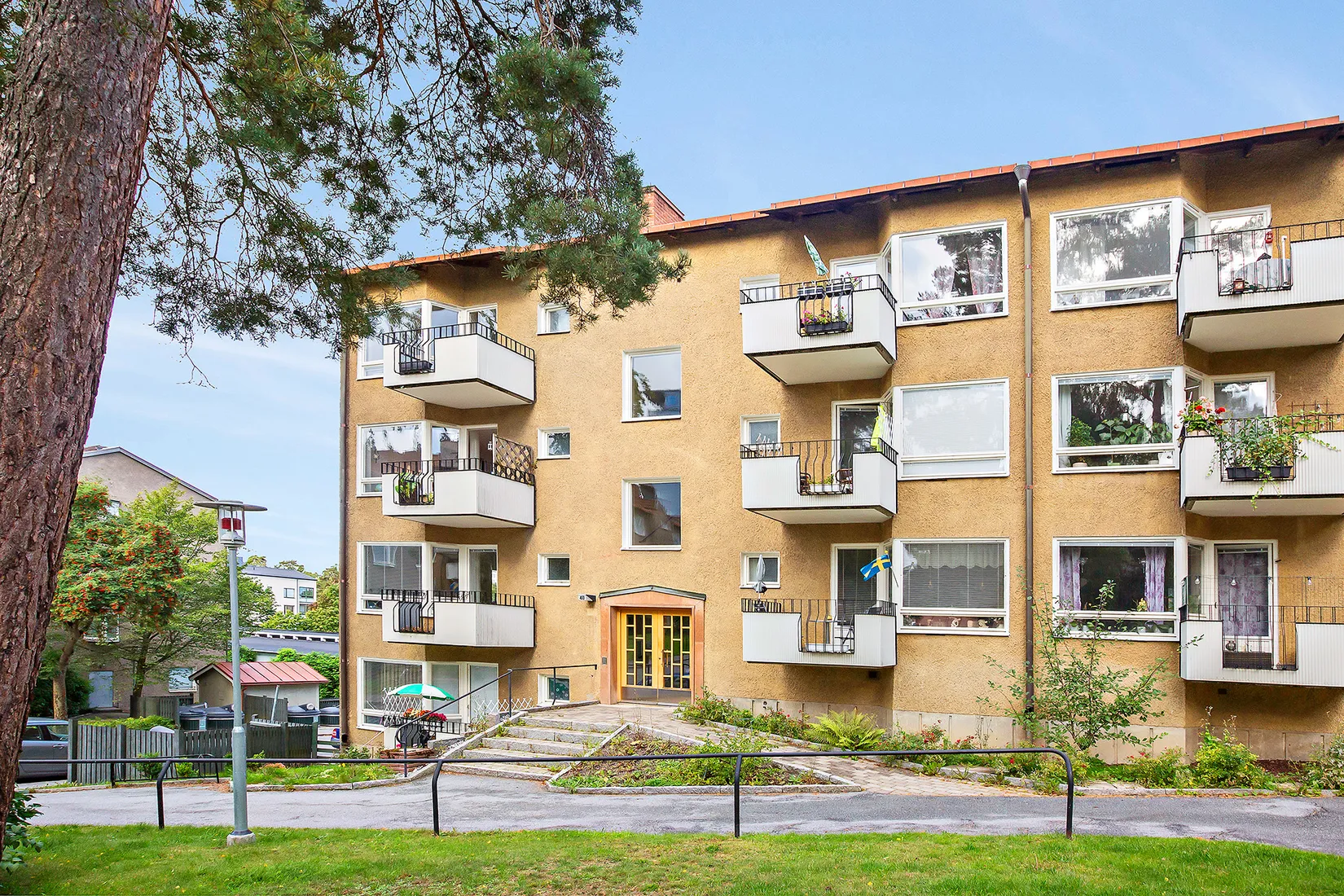 Bostadsrätt, Wergelandsgatan 40. 3/3:tr, Bromma / Blackeberg, Stockholm