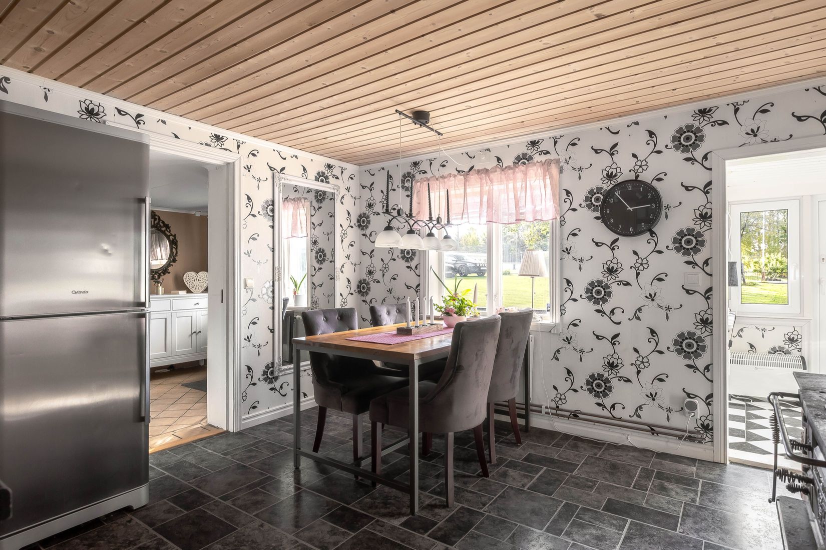 Villa, Älgaråsvägen 15, Gullspång