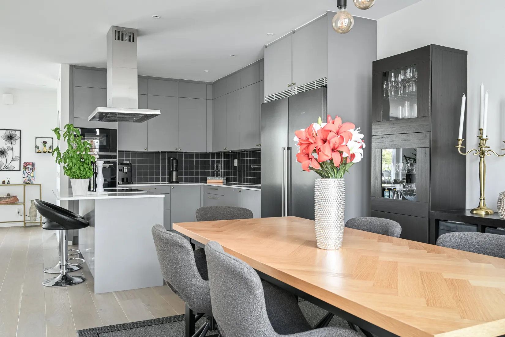 Radhus, Högmora ringväg 10E, Högmora, Huddinge