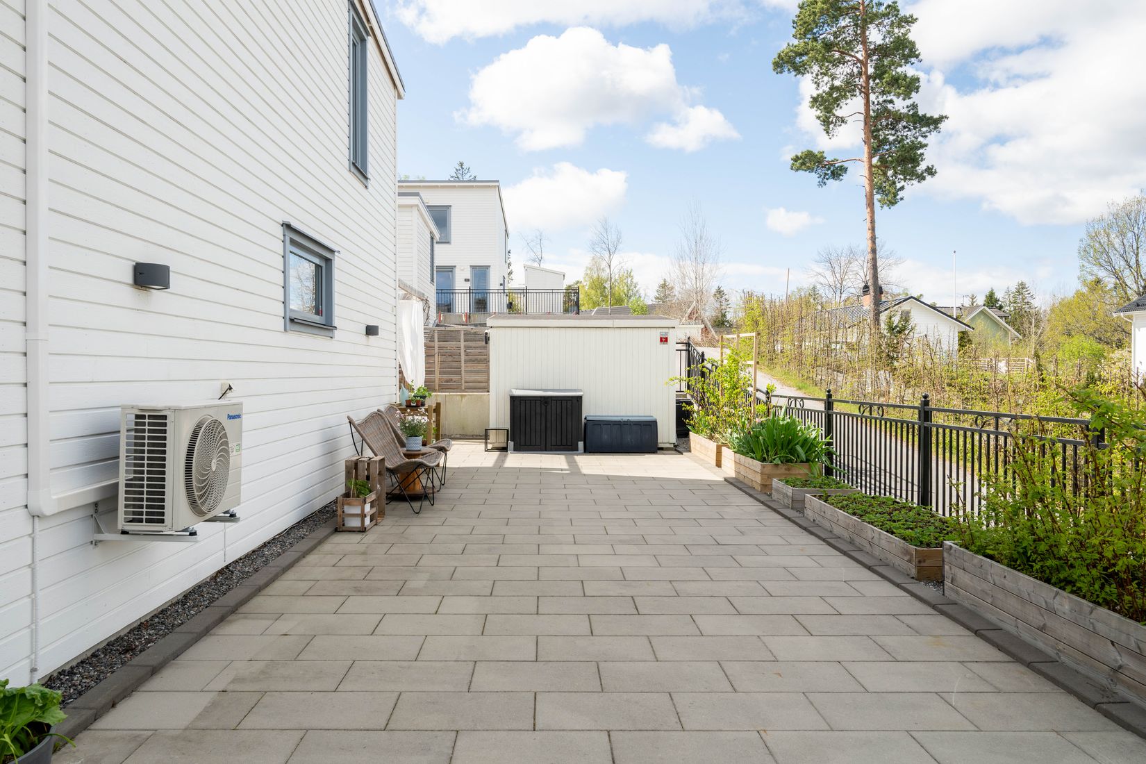 Bostadsrätt, Radhus, Högmora ringväg 10E, Högmora, Huddinge