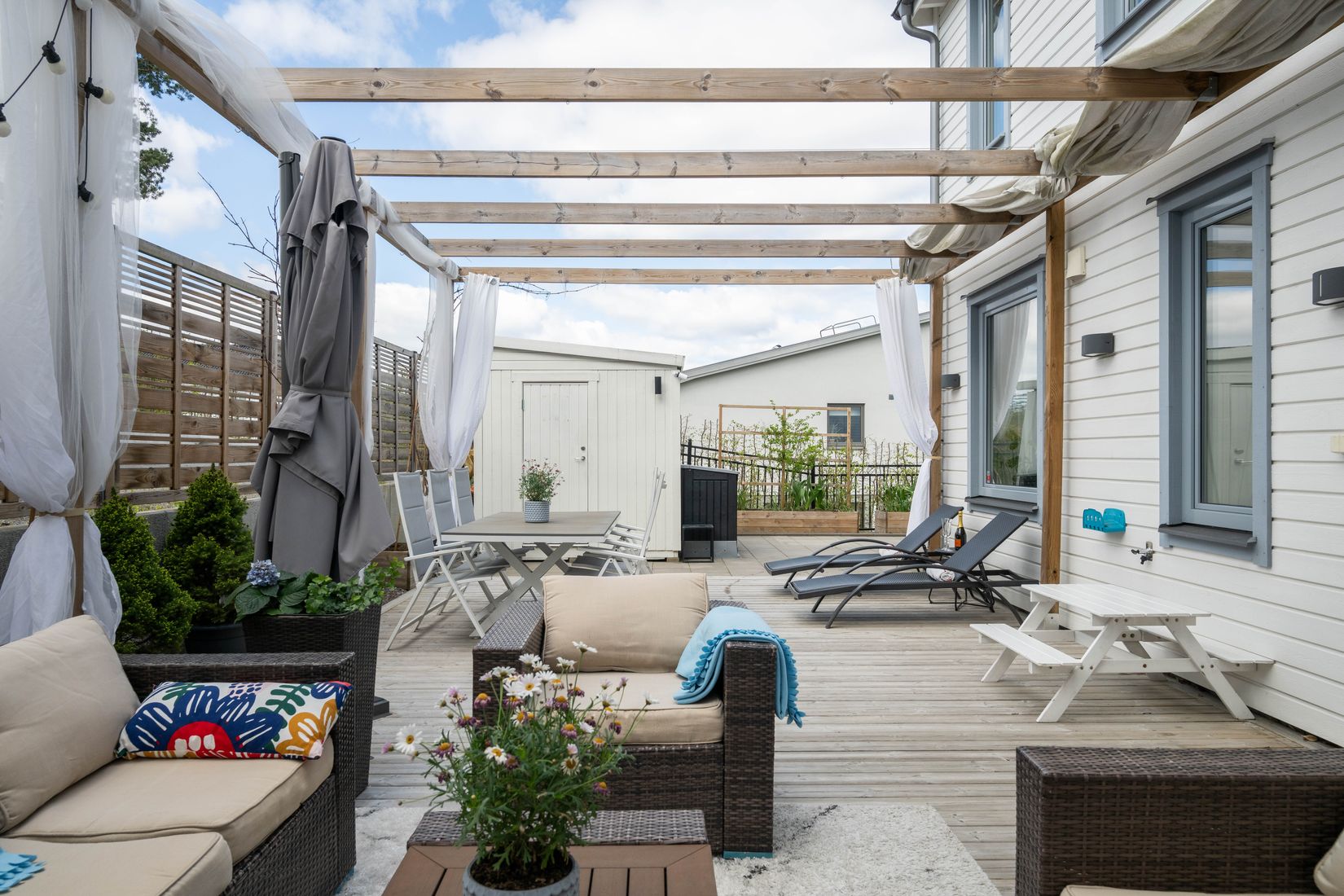 Bostadsrätt, Radhus, Högmora ringväg 10E, Högmora, Huddinge