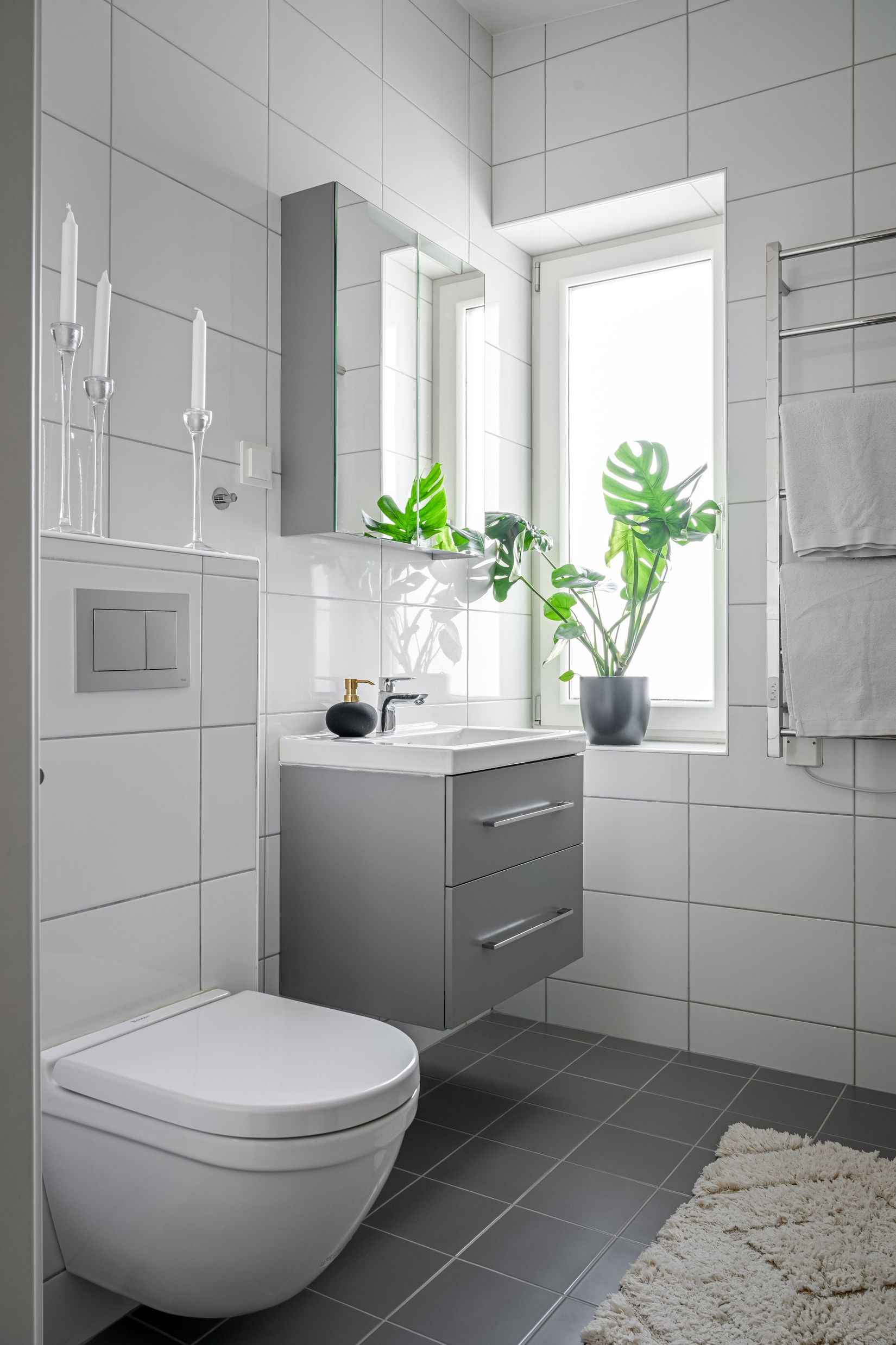 Bostadsrätt, Radhus, Högmora ringväg 10E, Högmora, Huddinge