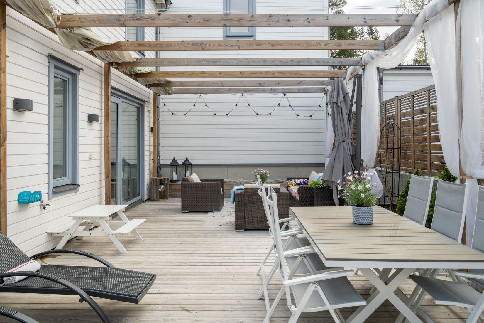 Bostadsrätt, Radhus, Högmora ringväg 10E, Högmora, Huddinge