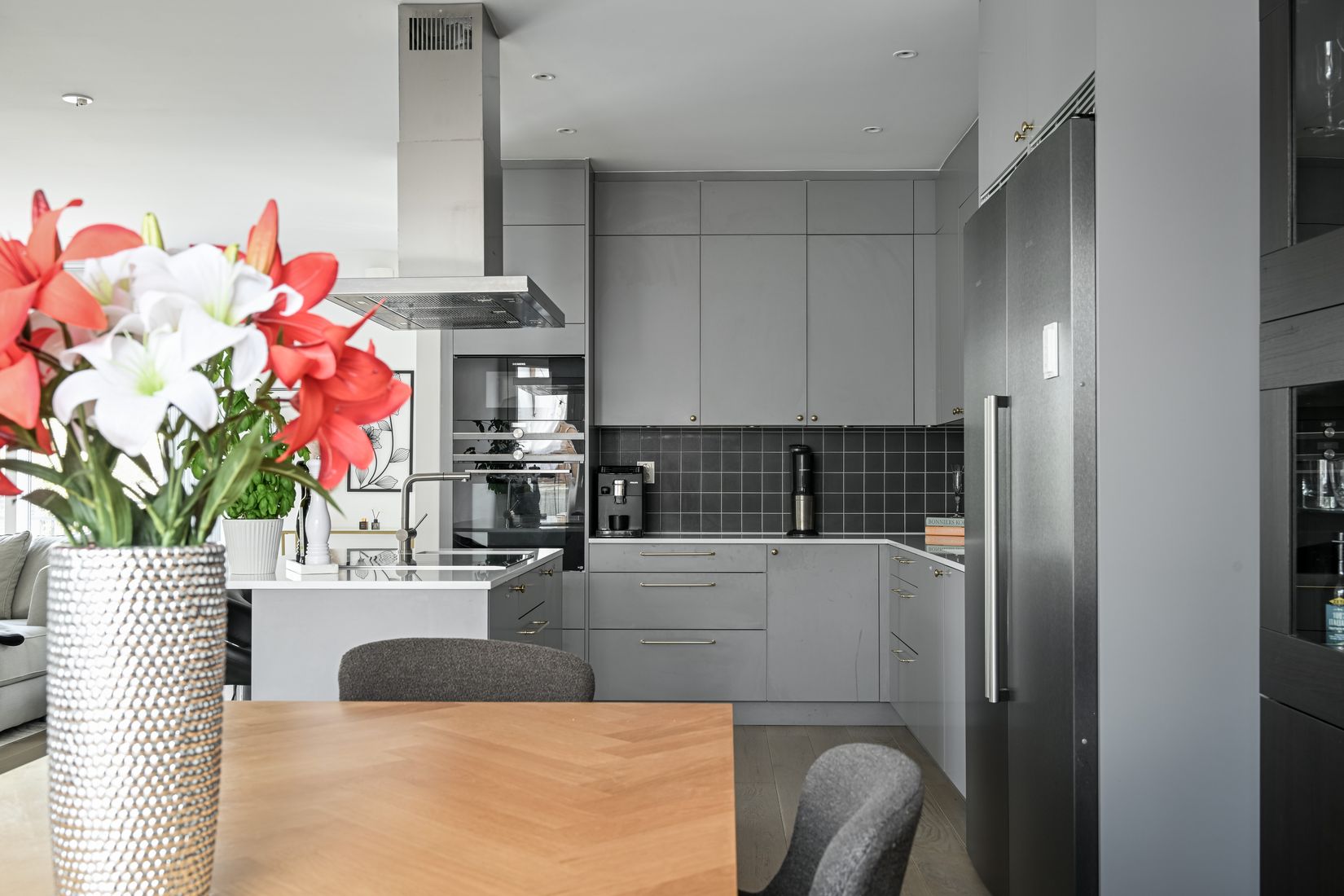 Bostadsrätt, Radhus, Högmora ringväg 10E, Högmora, Huddinge