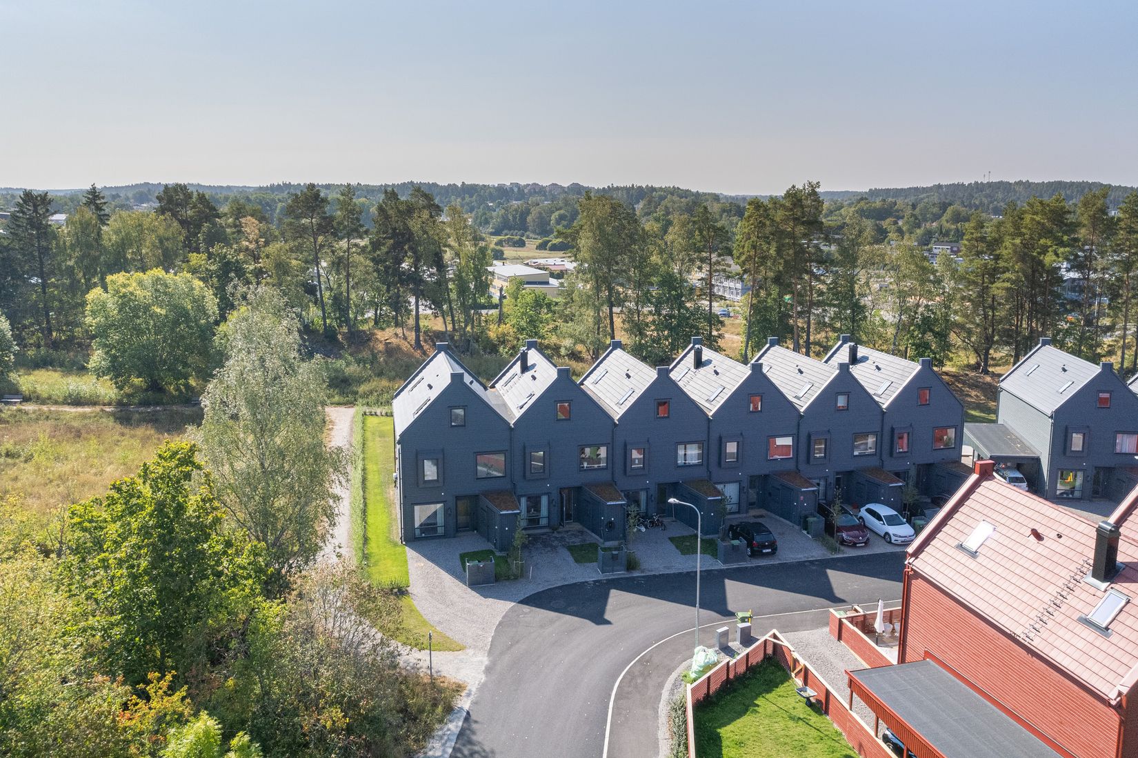 Villa, Radhus, Krickaslingan 18, Wijk Oppgård, Upplands Väsby