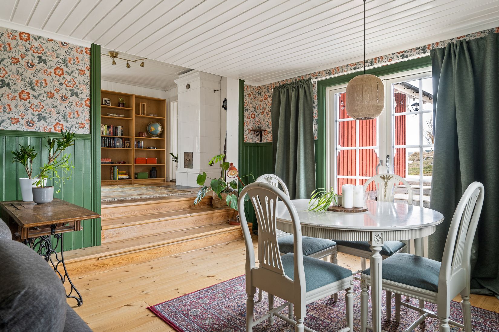 Villa, Sörby Berghem 1, Björnlunda tätort, Gnesta