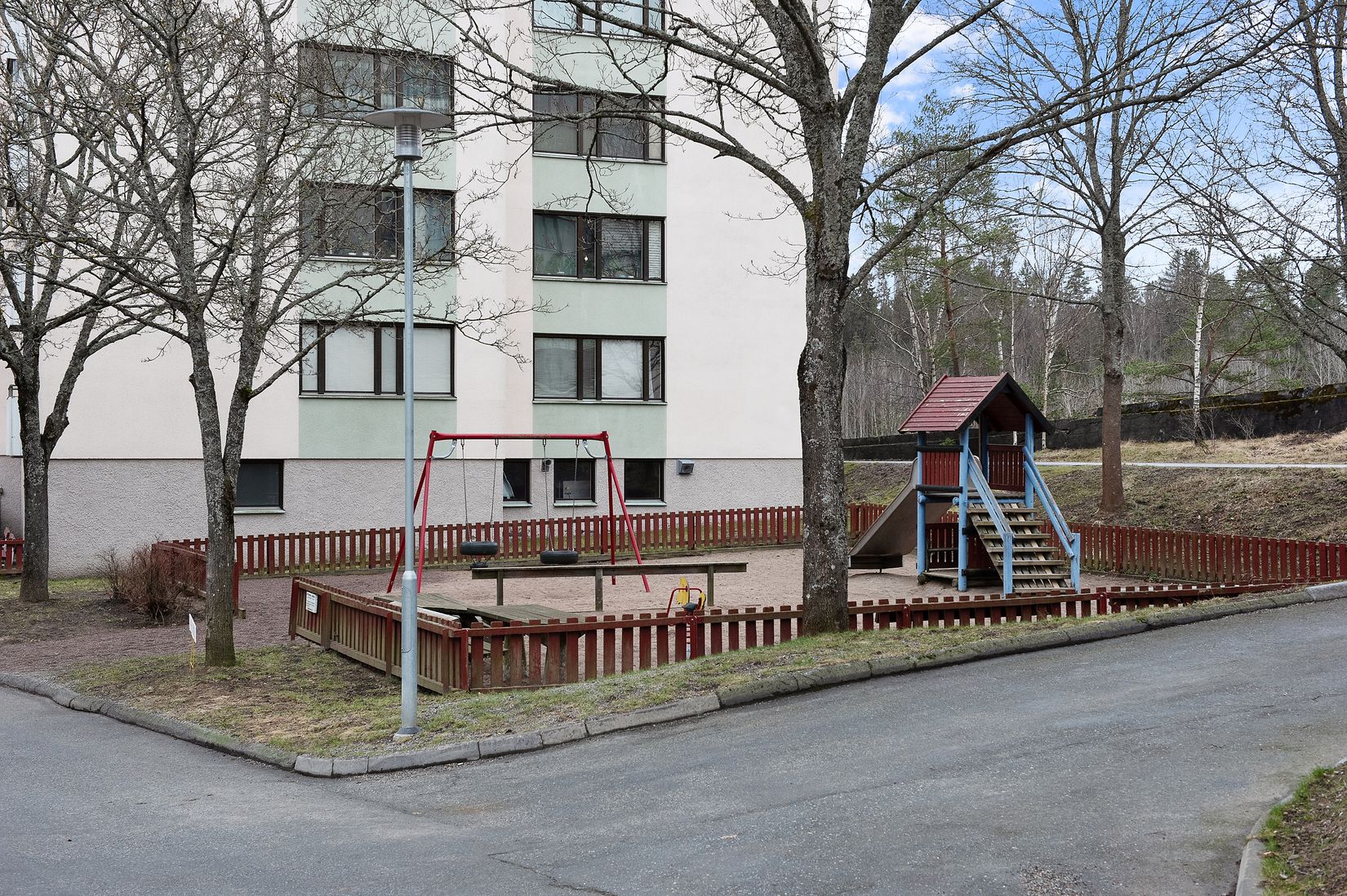 Bostadsrätt, Säterbacken 12, vån 5/5., Skogås, Huddinge