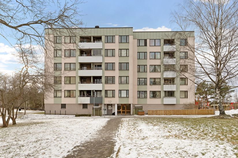 Bostadsrätt, Säterbacken 12, vån 5/5., Skogås, Huddinge