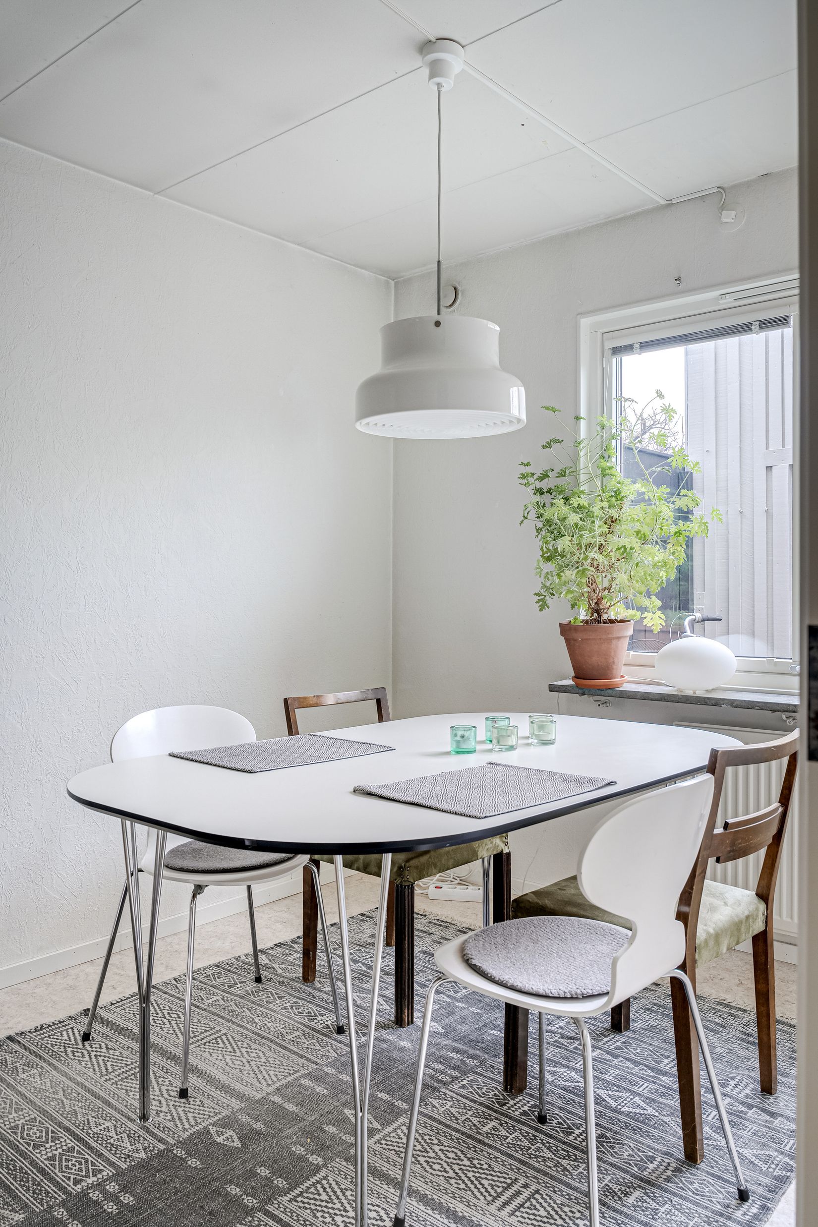 Villa, Radhus, Tvärgatan 21, Åkersberg, Höör