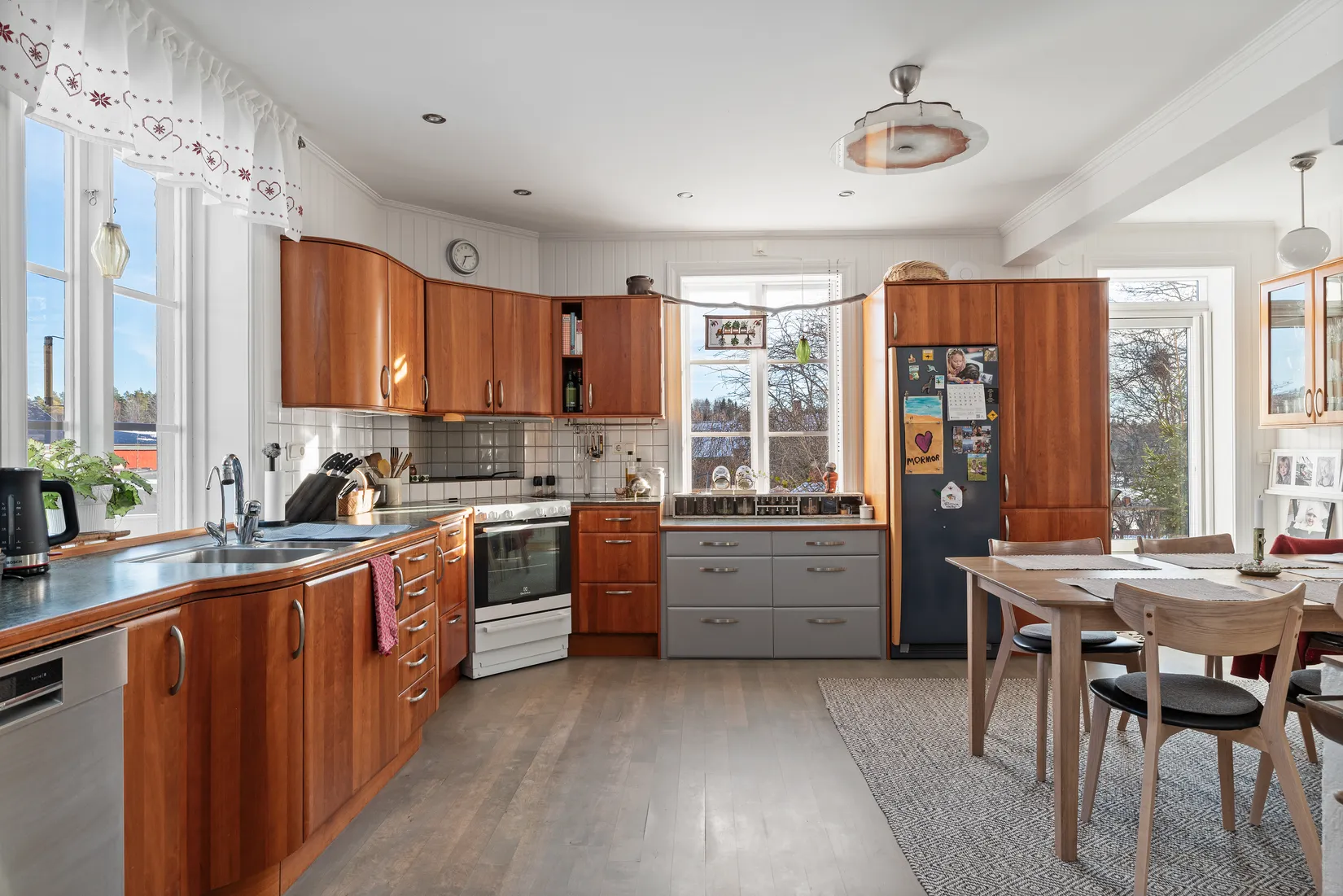 Gård/Skog, Södra Rådavägen 8, Hagsta Gård, Norrtälje