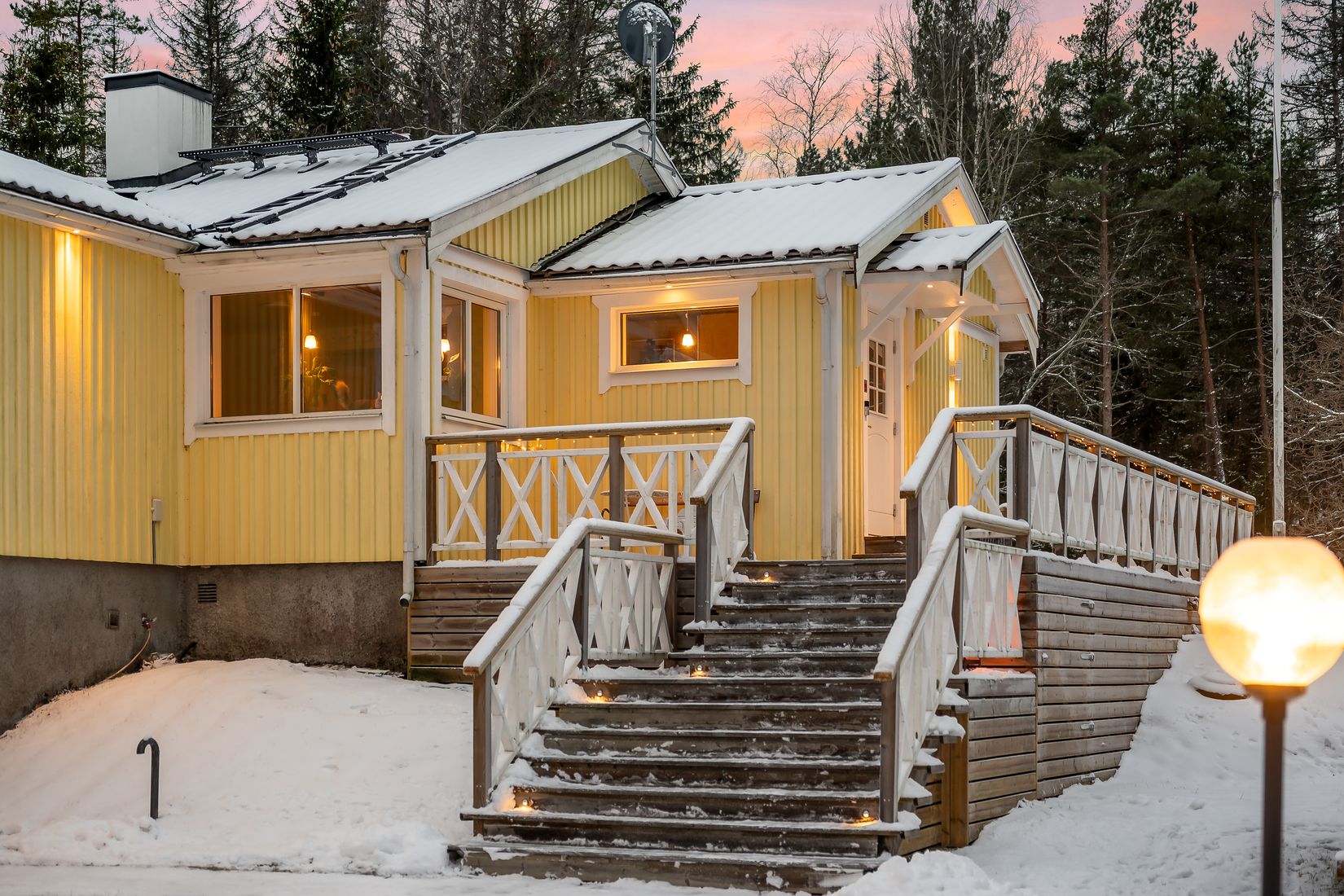 Villa, Lässmyravägen 3, Landfjärden, Nynäshamn