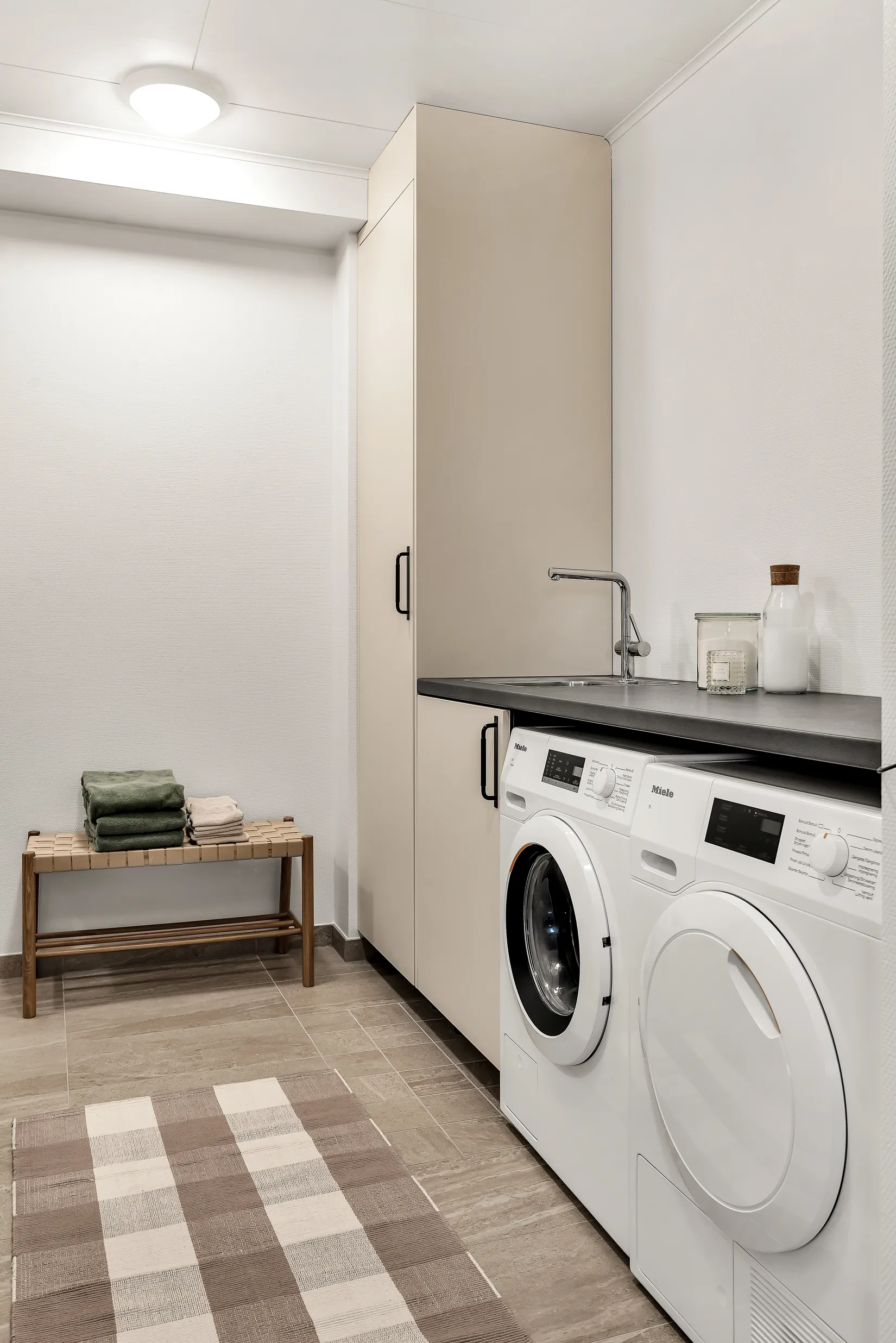 Villa, Radhus, Fältvägen 3C, Uppsala