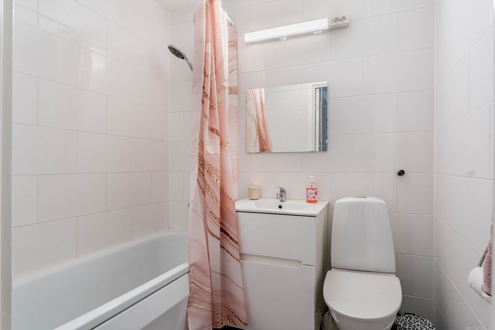 Villa, Radhus, Carl Bergstens gata 87, Sandtorp, Norrköping