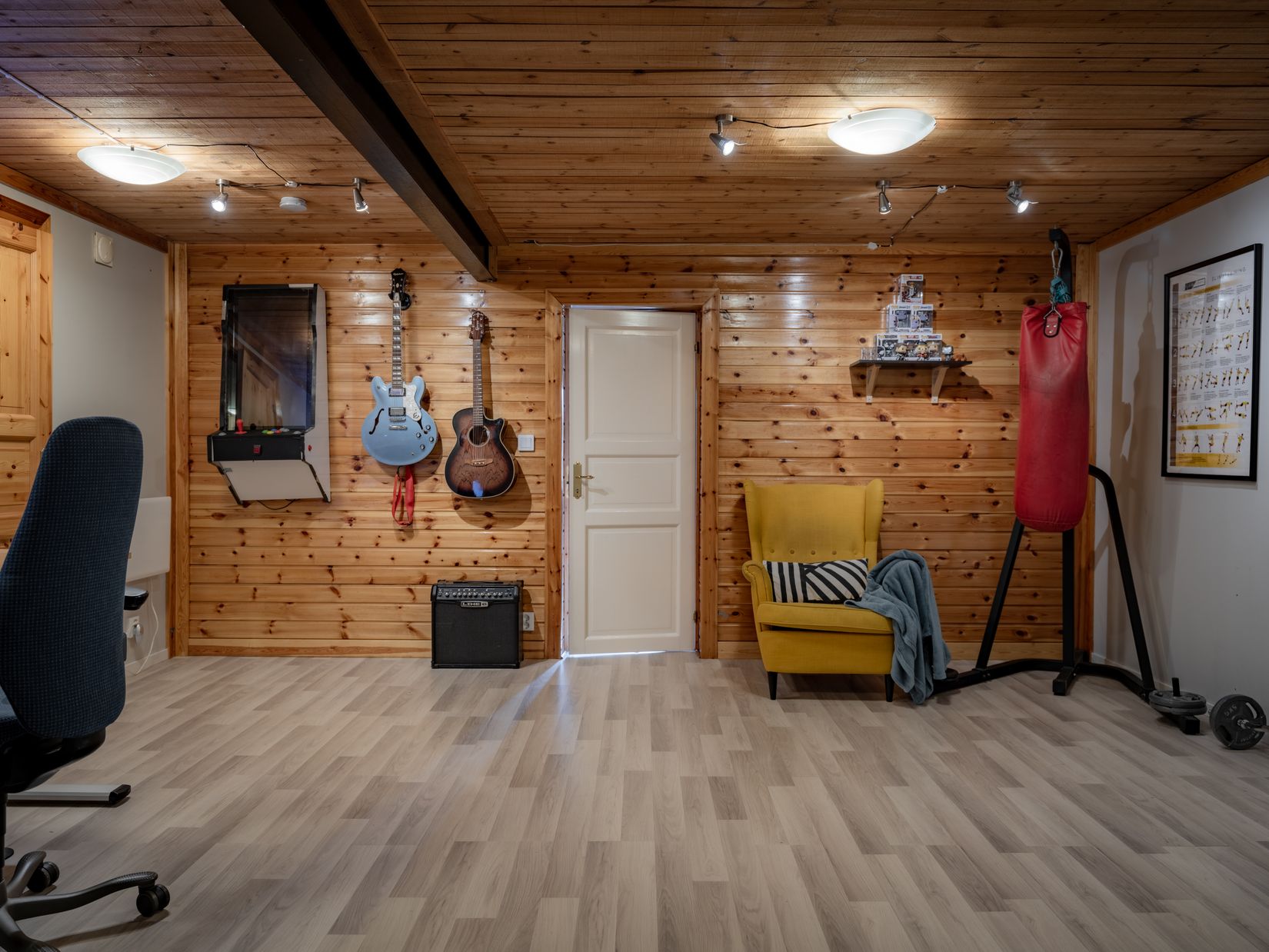 Villa, Radhus, Huddungegränd 31, Brunnby Vik, Upplands Väsby