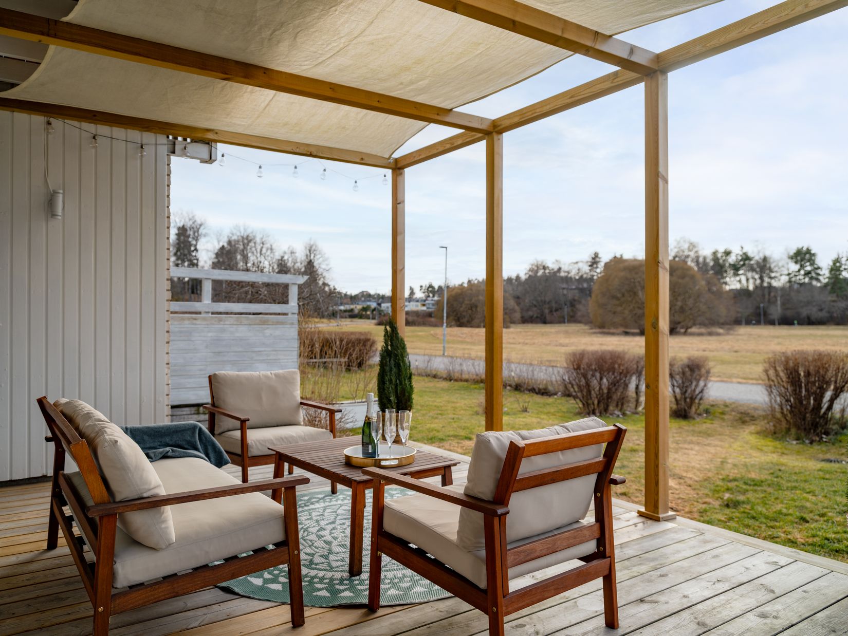 Villa, Radhus, Huddungegränd 31, Brunnby Vik, Upplands Väsby