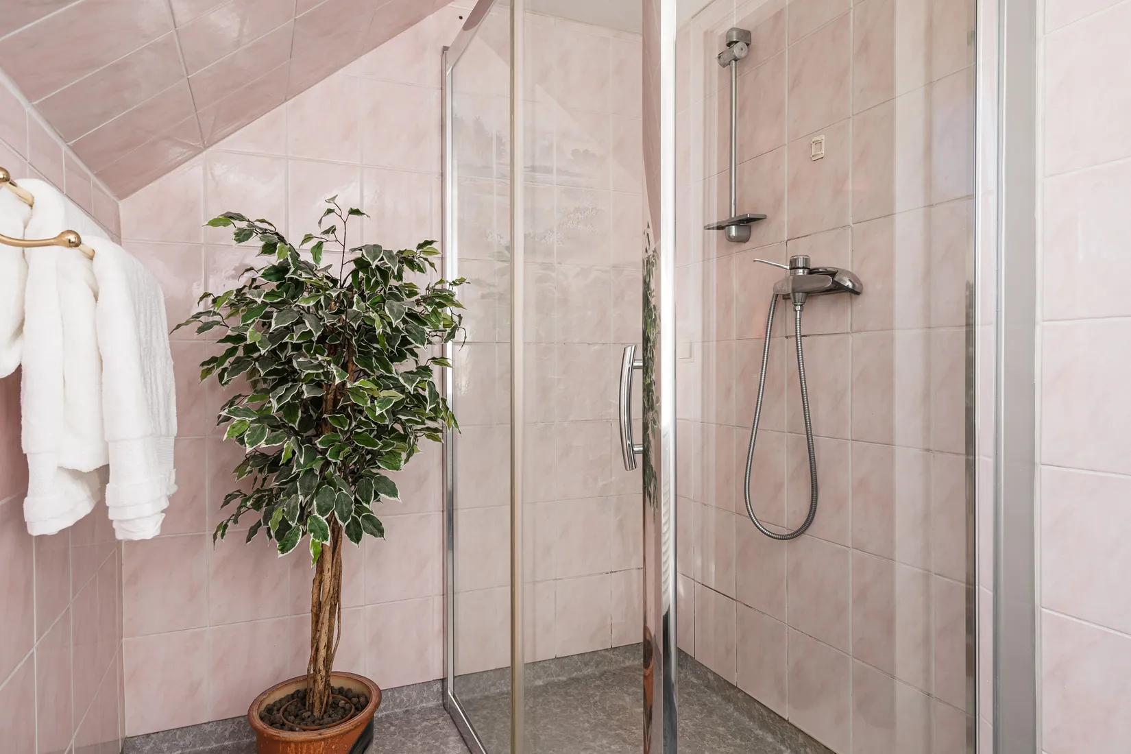 Villa, Gullhultsstigen 10, Svärtinge, Norrköping