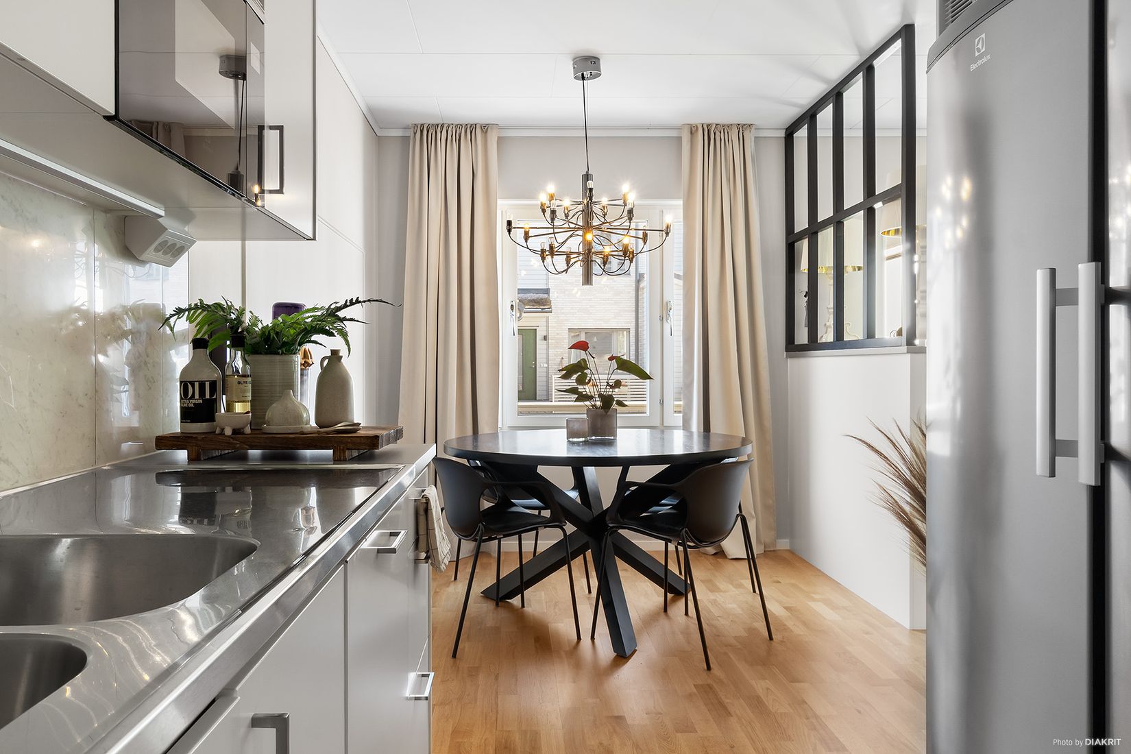 Bostadsrätt, Radhus, Kardemummagränd 39, Tyresö Centrum, Tyresö