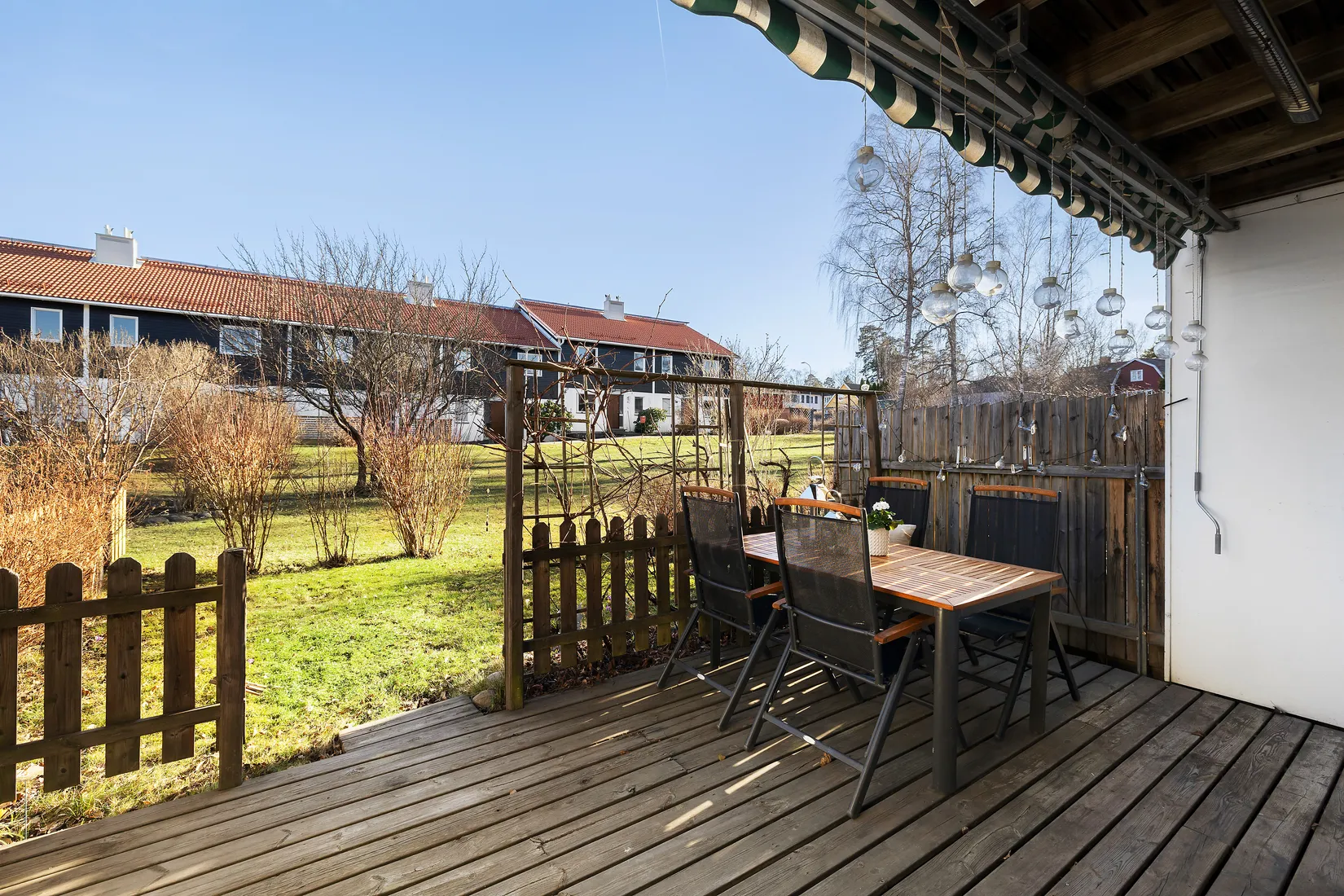 Radhus, Frejavägen 54, Tureberg, Sollentuna