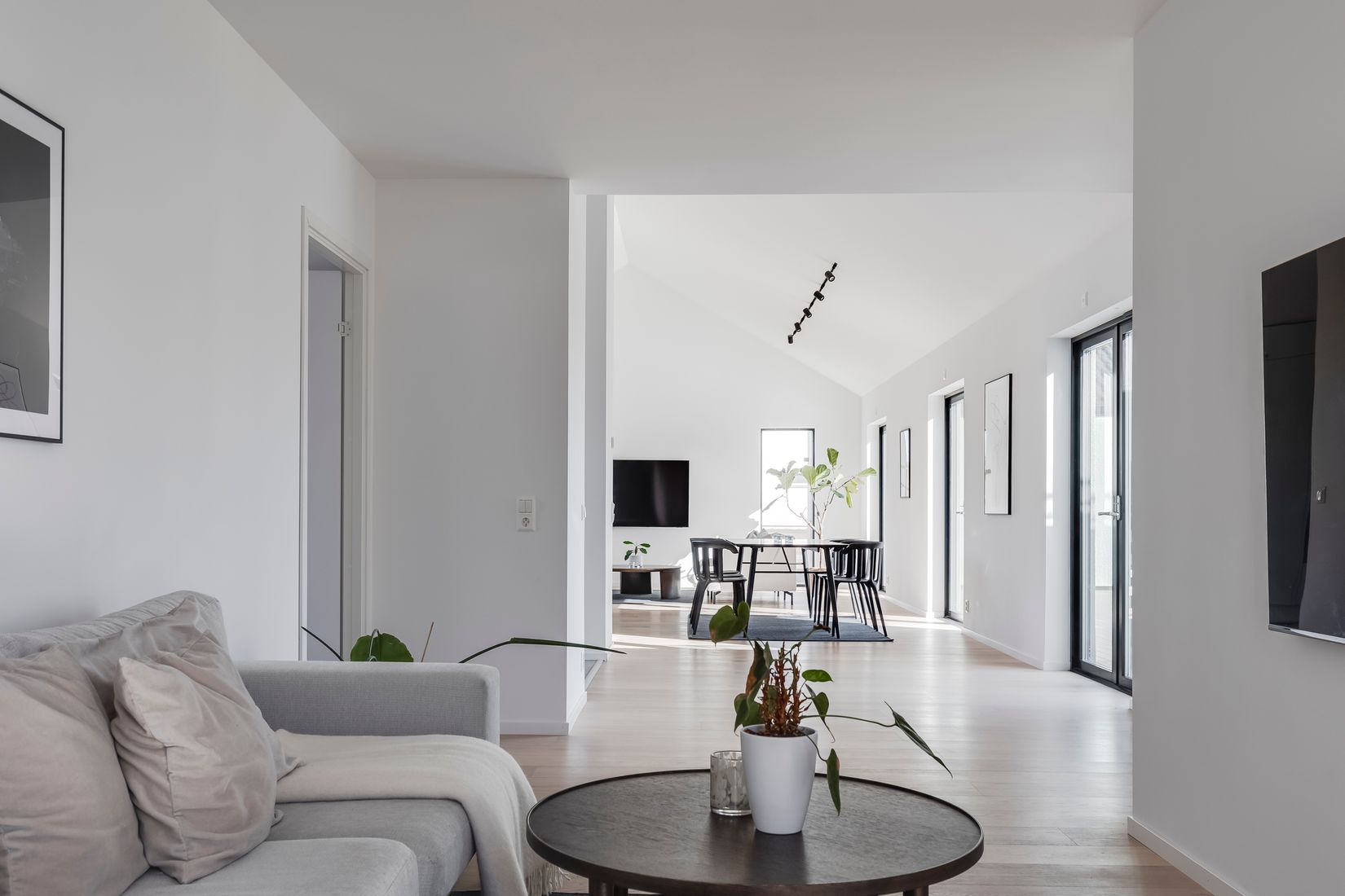 Villa, Johannes Palmqvists väg 2, Örebro