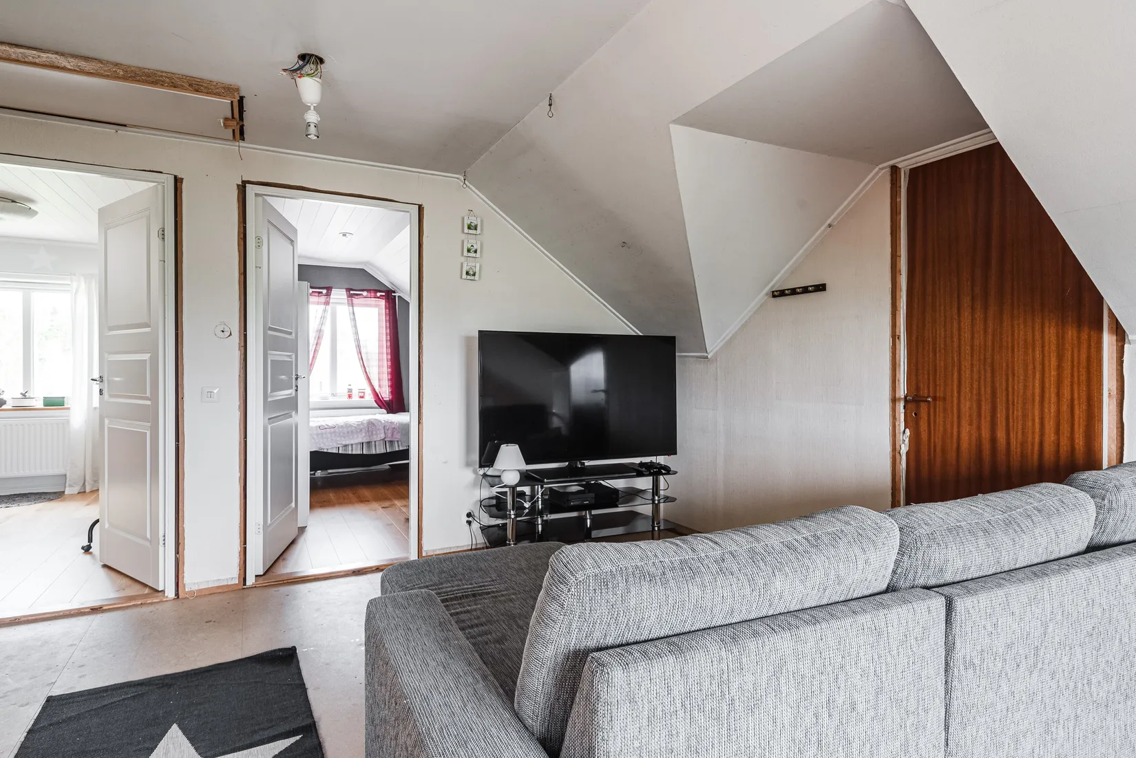 Villa, Skogsvägen 5, Vedum, Vara