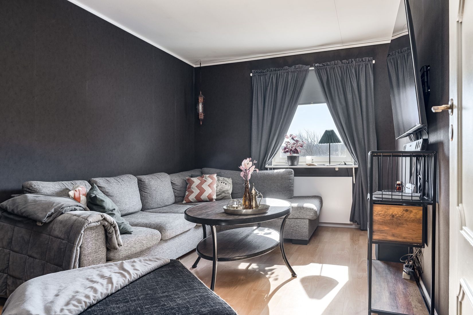 Villa, Radhus, Hjortstigen 13, Katrineholm Värmbol, Katrineholm