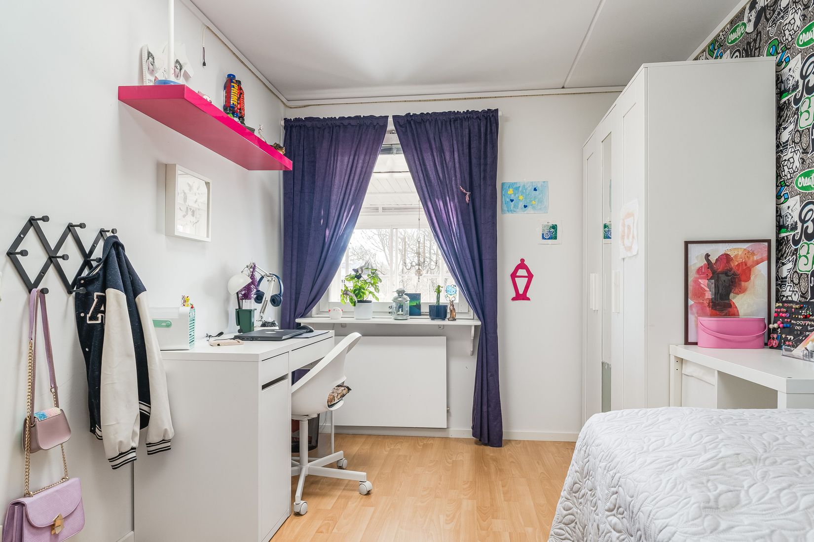 Villa, Radhus, Hjortstigen 13, Katrineholm Värmbol, Katrineholm