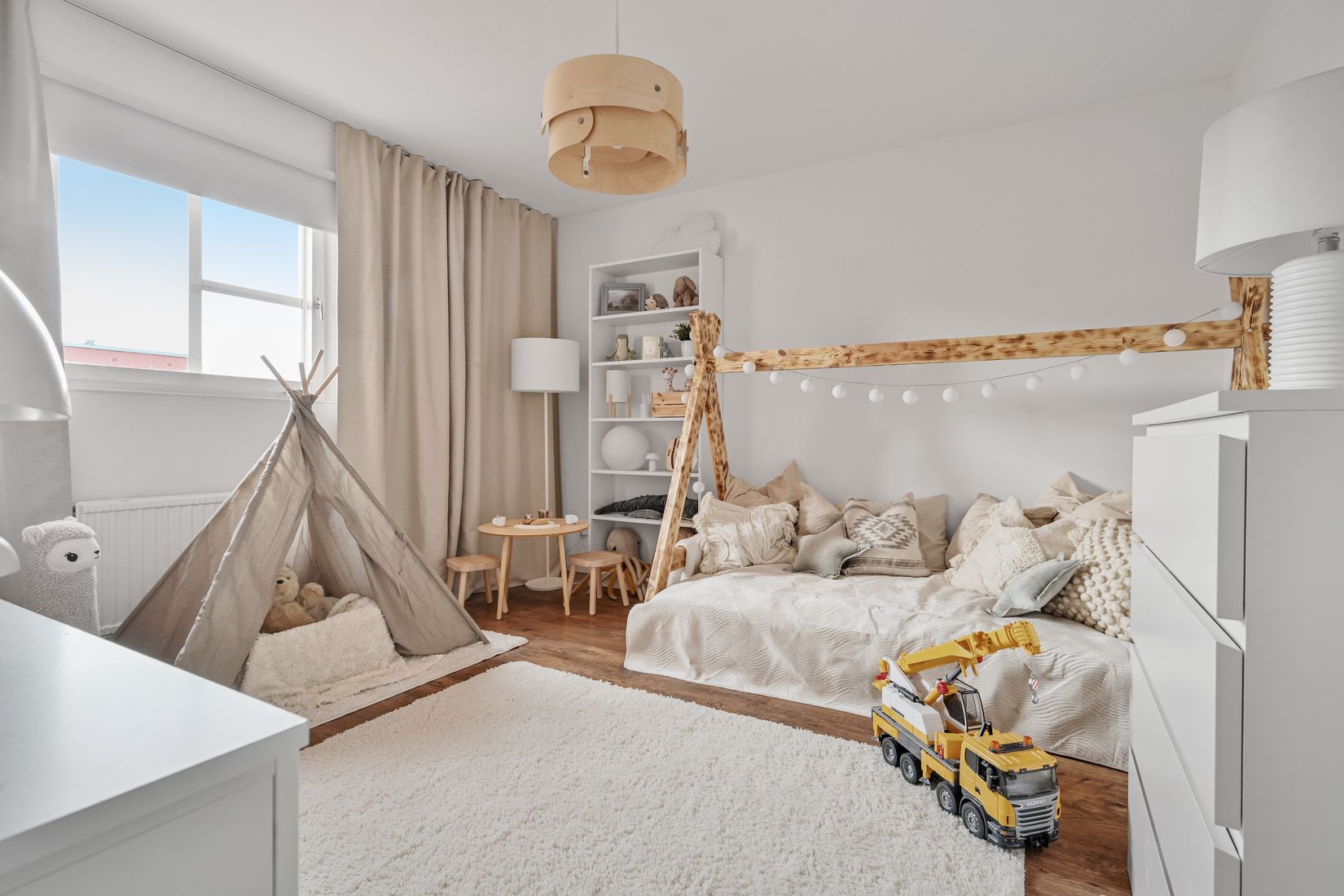 Bostadsrätt, Radhus, Travgatan 22, Smedby, Upplands Väsby