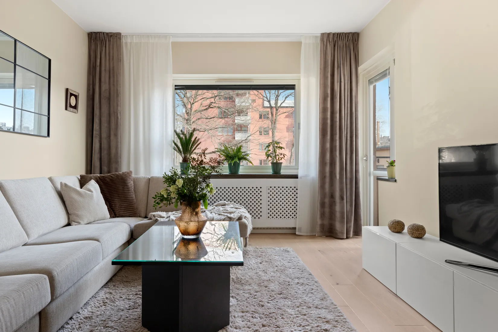 Bostadsrätt, Råsundavägen 100, Gamla Råsunda, Solna