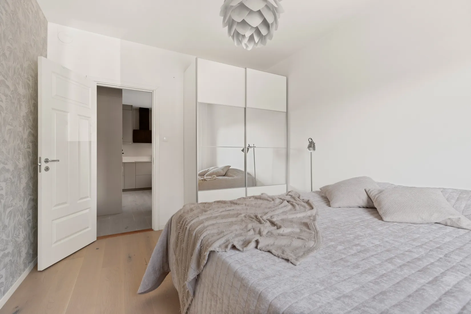 Bostadsrätt, Råsundavägen 100, Gamla Råsunda, Solna