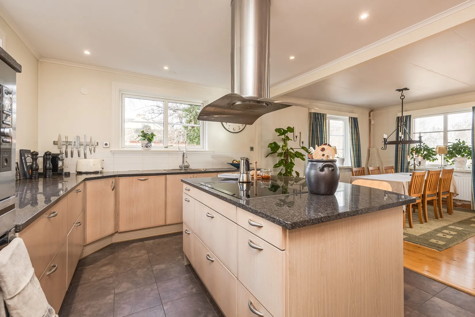 Villa, Björklidsvägen 4, Slottsbrinken, Strängnäs