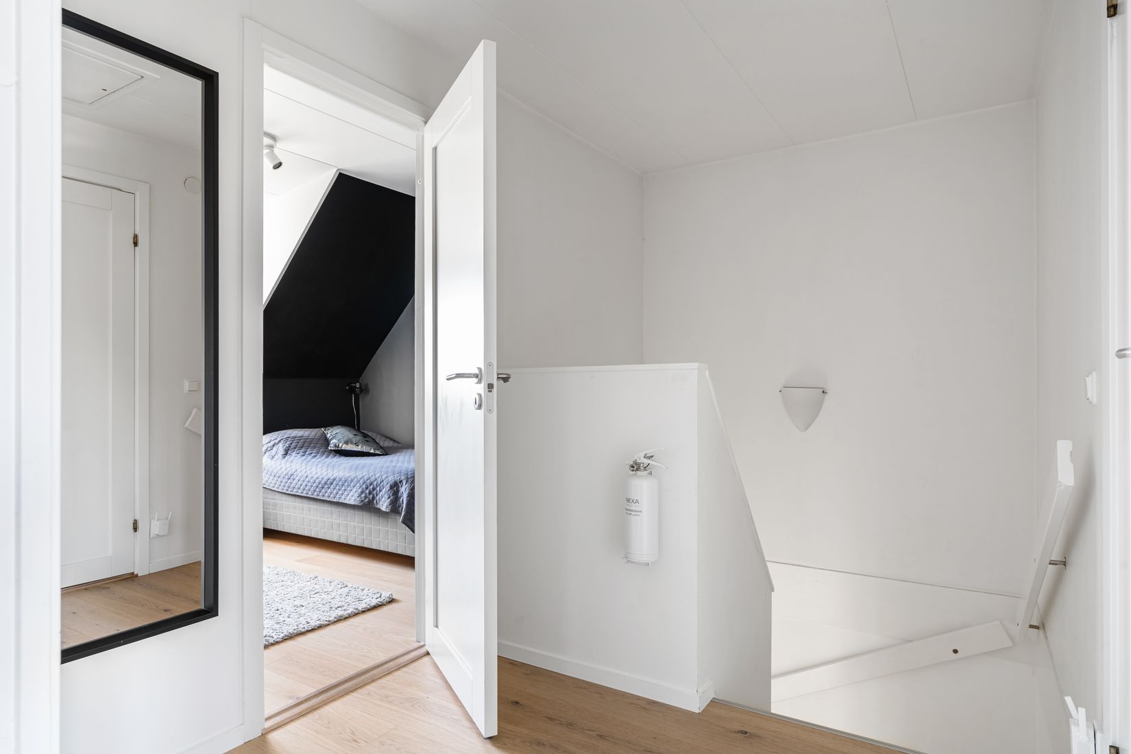 Villa, Radhus, Mickelsbergsvägen 320, Segeltorp, Huddinge