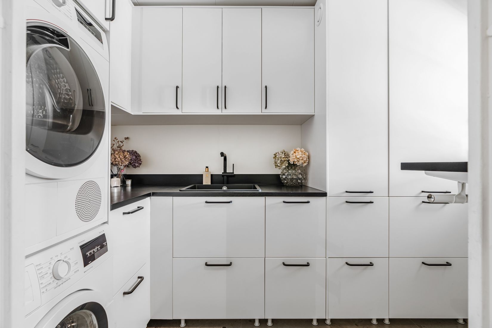 Villa, Radhus, Mickelsbergsvägen 320, Segeltorp, Huddinge