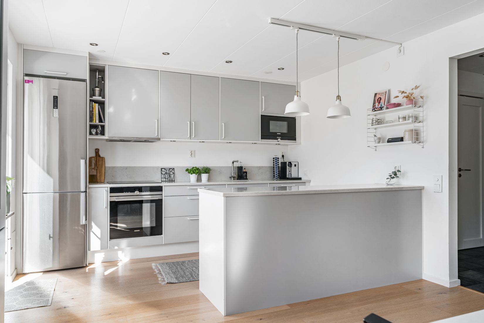 Villa, Radhus, Mickelsbergsvägen 320, Segeltorp, Huddinge