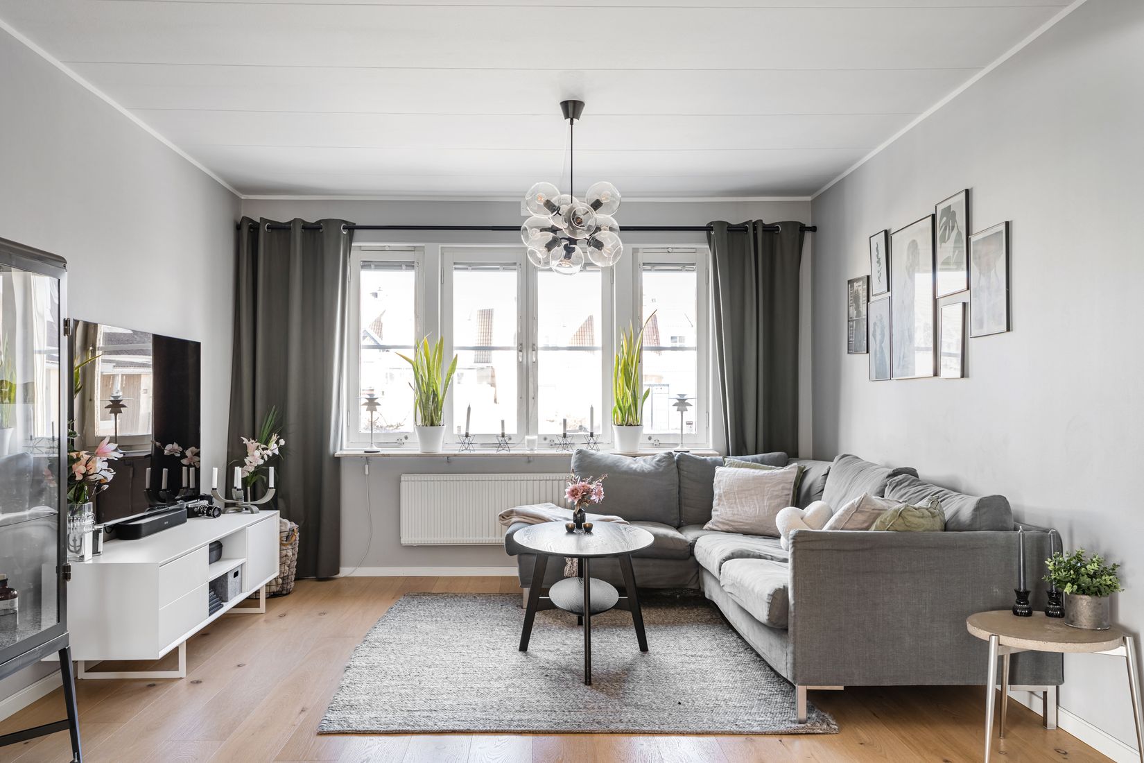 Villa, Radhus, Mickelsbergsvägen 320, Segeltorp, Huddinge