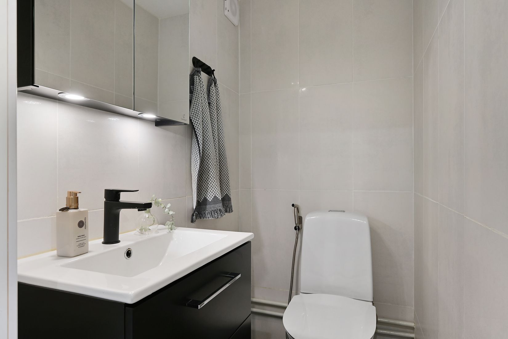 Villa, Kartvägen 14, Viksjö, Järfälla