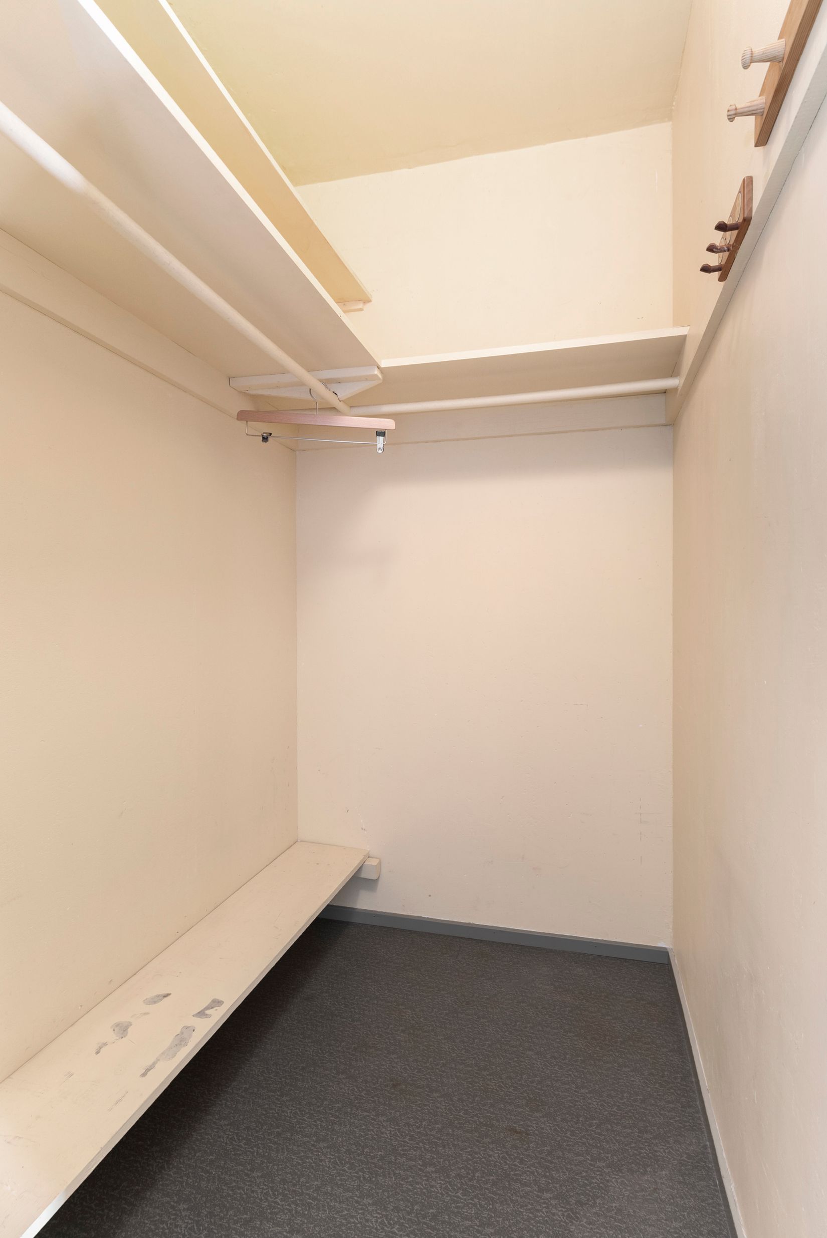 Bostadsrätt, Aspnäsvägen 4, vån 10, Jakobsberg, Järfälla