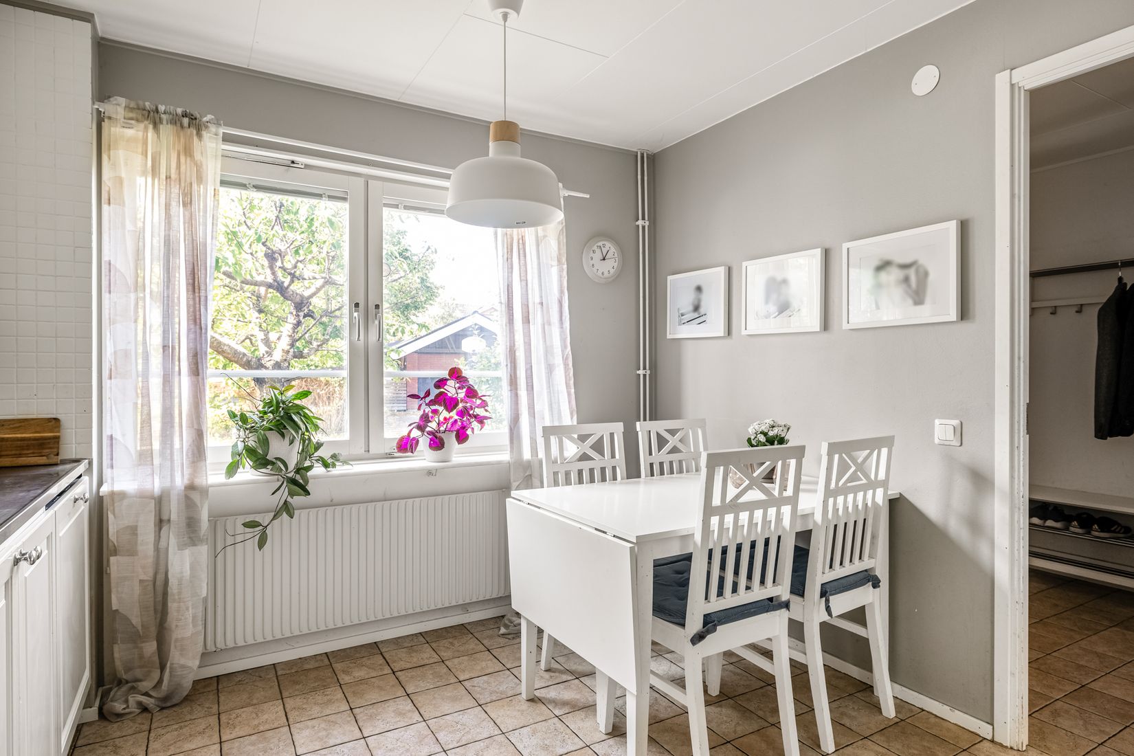 Bostadsrätt, Radhus, Vallvägen 48, Jakobsberg, Järfälla