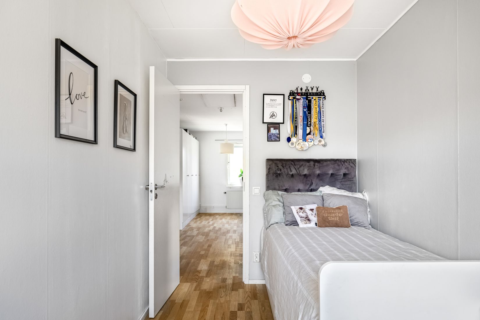 Bostadsrätt, Radhus, Vallvägen 48, Jakobsberg, Järfälla