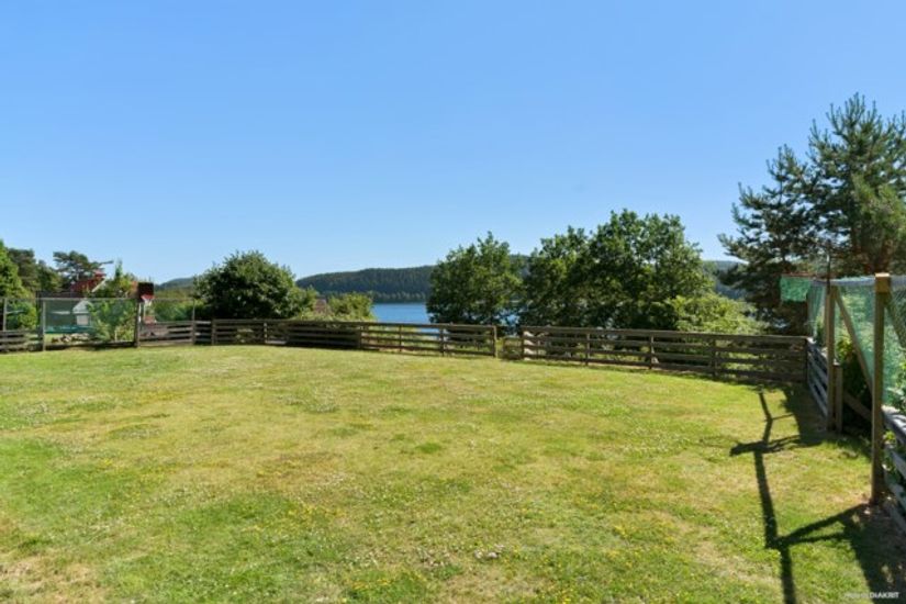 Tomt, Åsholmsvägen 2, Lanesund, Uddevalla