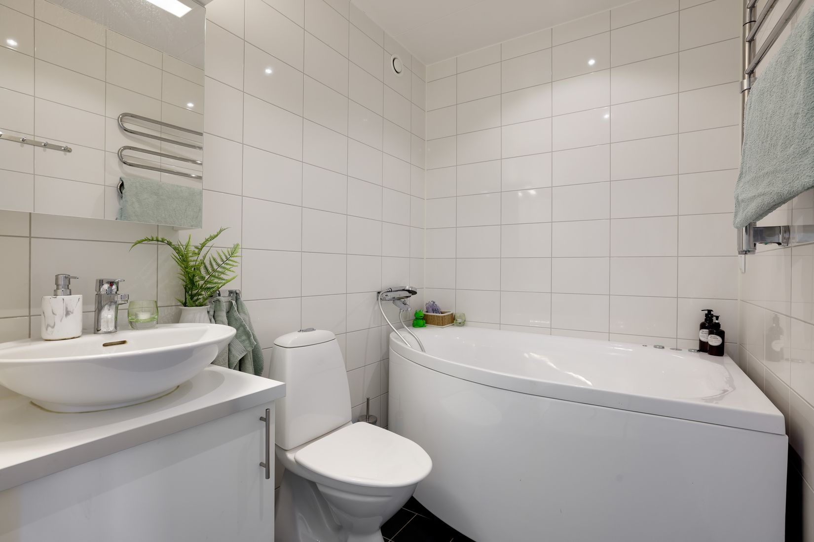 Bostadsrätt, Radhus, Vängstrevägen 7C, Lillån, Örebro